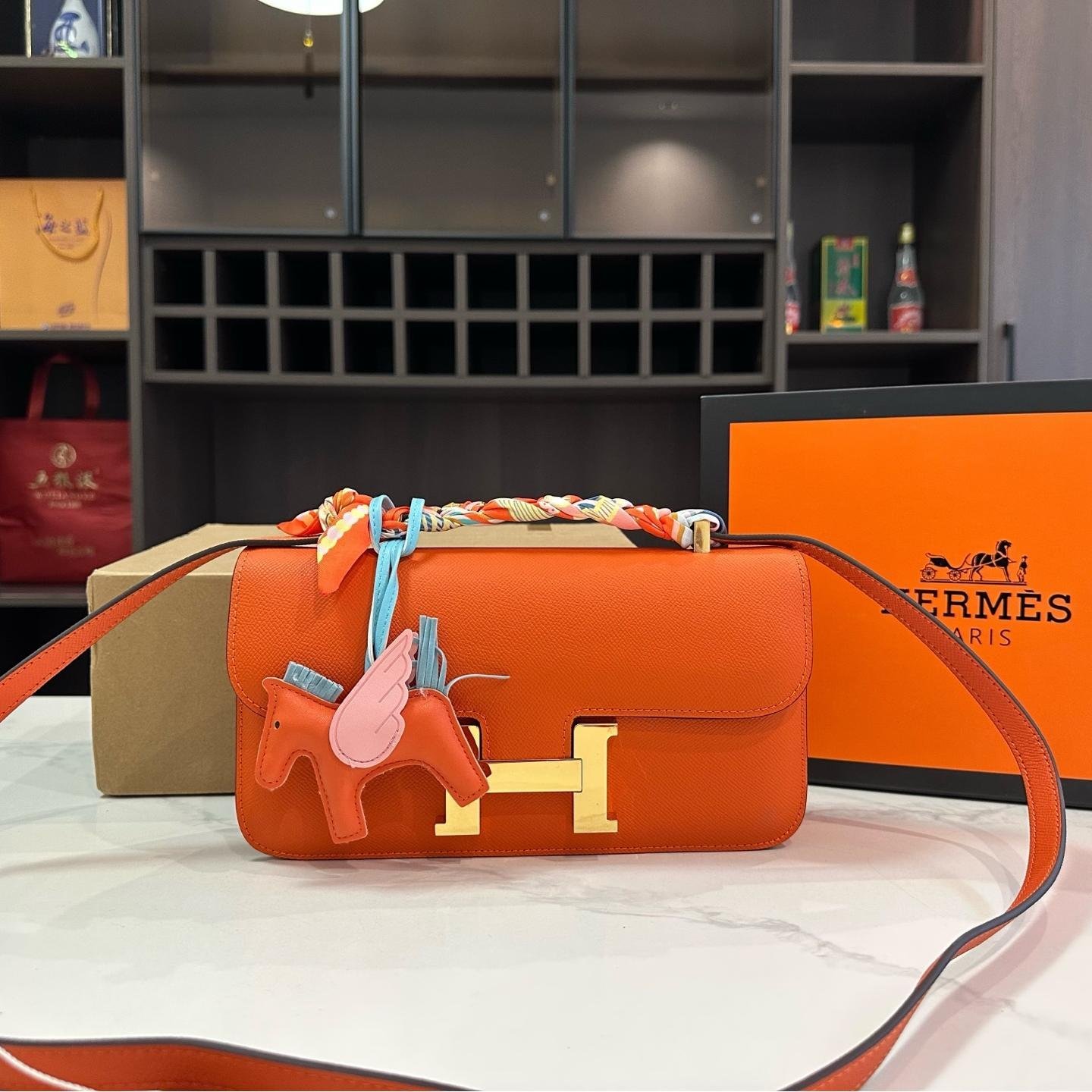 Hermès Constance Bag in Epsom Leather – Iconic H Clasp Shoulder Bag