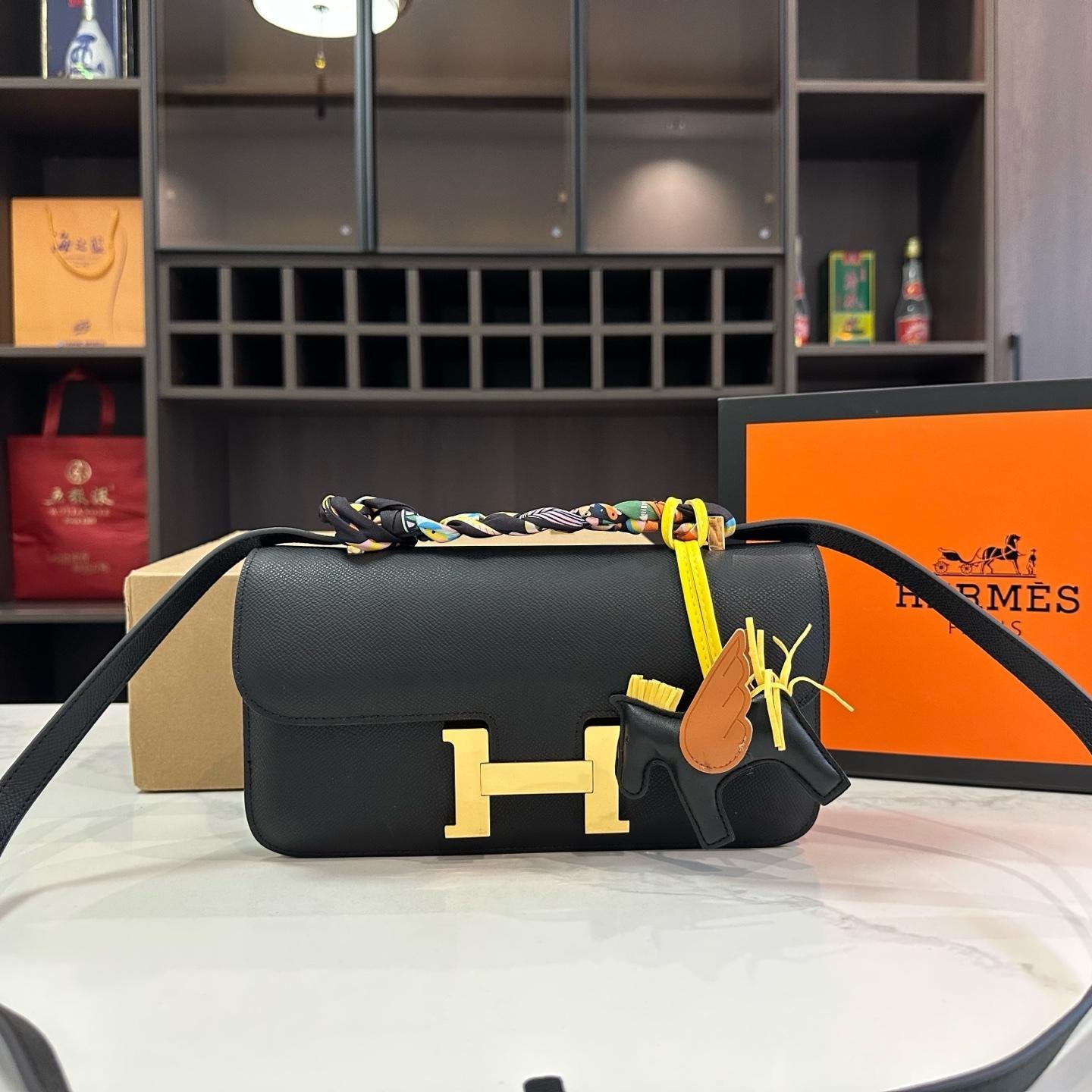 Hermès Constance Bag in Epsom Leather – Iconic H Clasp Shoulder Bag - 图片 10