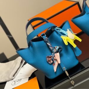 Hermès Picotin 18 in Blue Clemence Leather with Palladium Lock