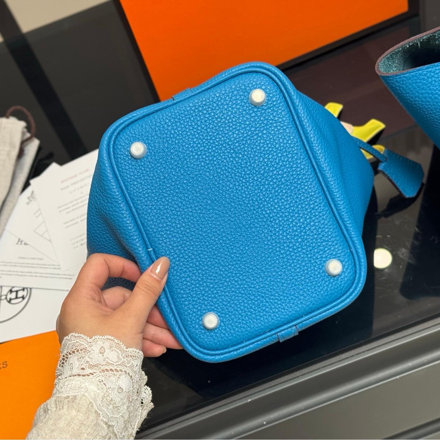 Hermès Picotin 18 in Blue Clemence Leather with Palladium Lock - 图片 8