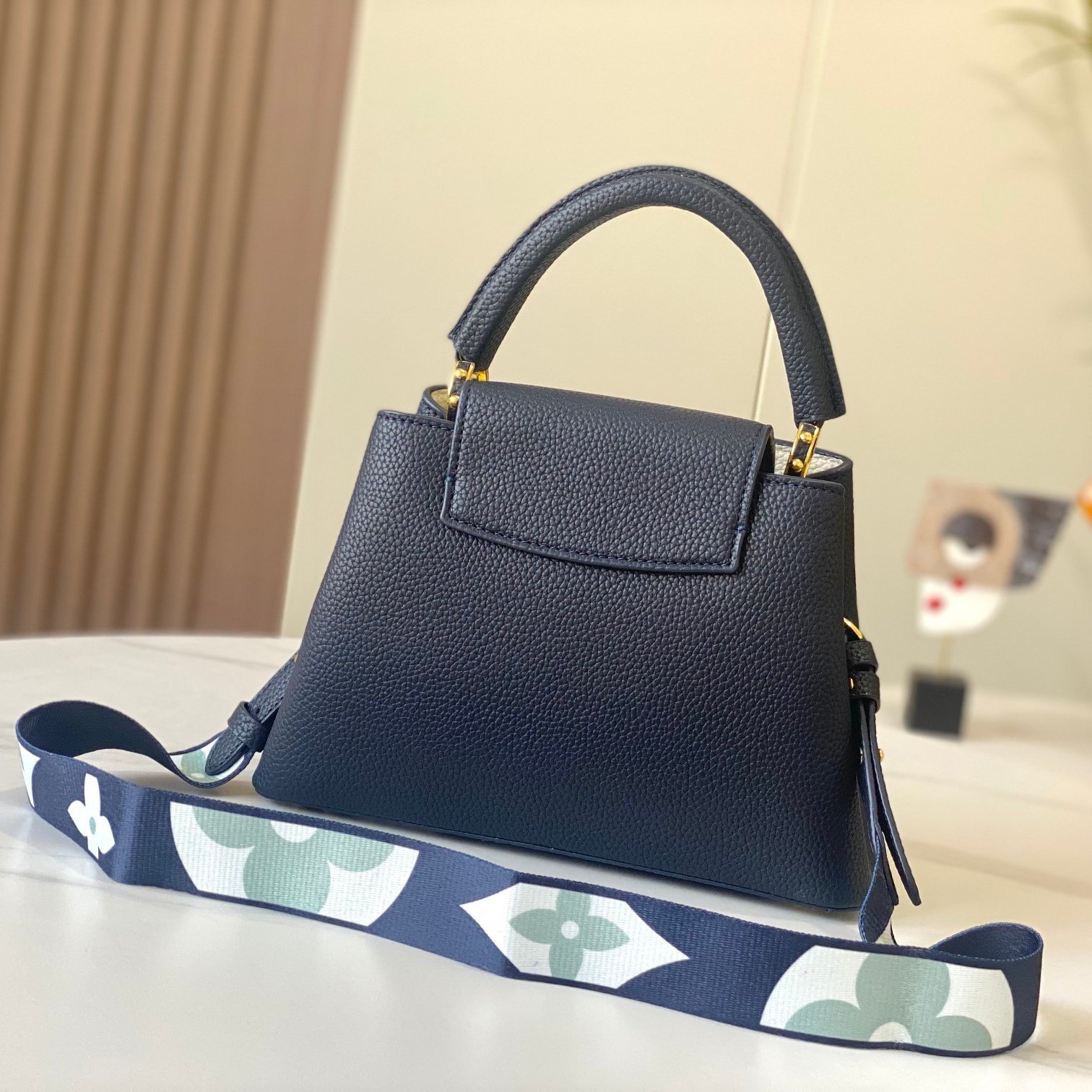 Capucines MINI Navy Blue Taurillon Leather 21CM - 图片 3