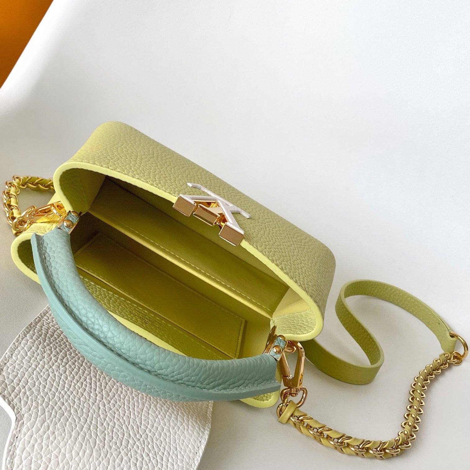 Capucines MINI Lemon Yellow Taurillon Leather 21CM - 图片 8