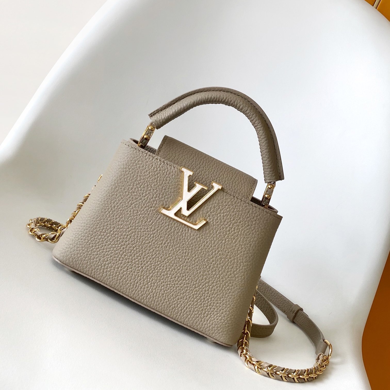 Capucines MINI Grey Taurillon Leather 21CM