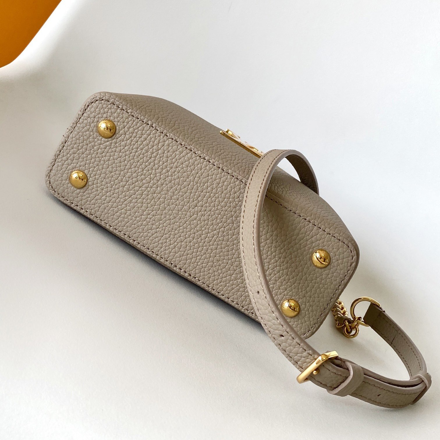 Capucines MINI Grey Taurillon Leather 21CM - 图片 4