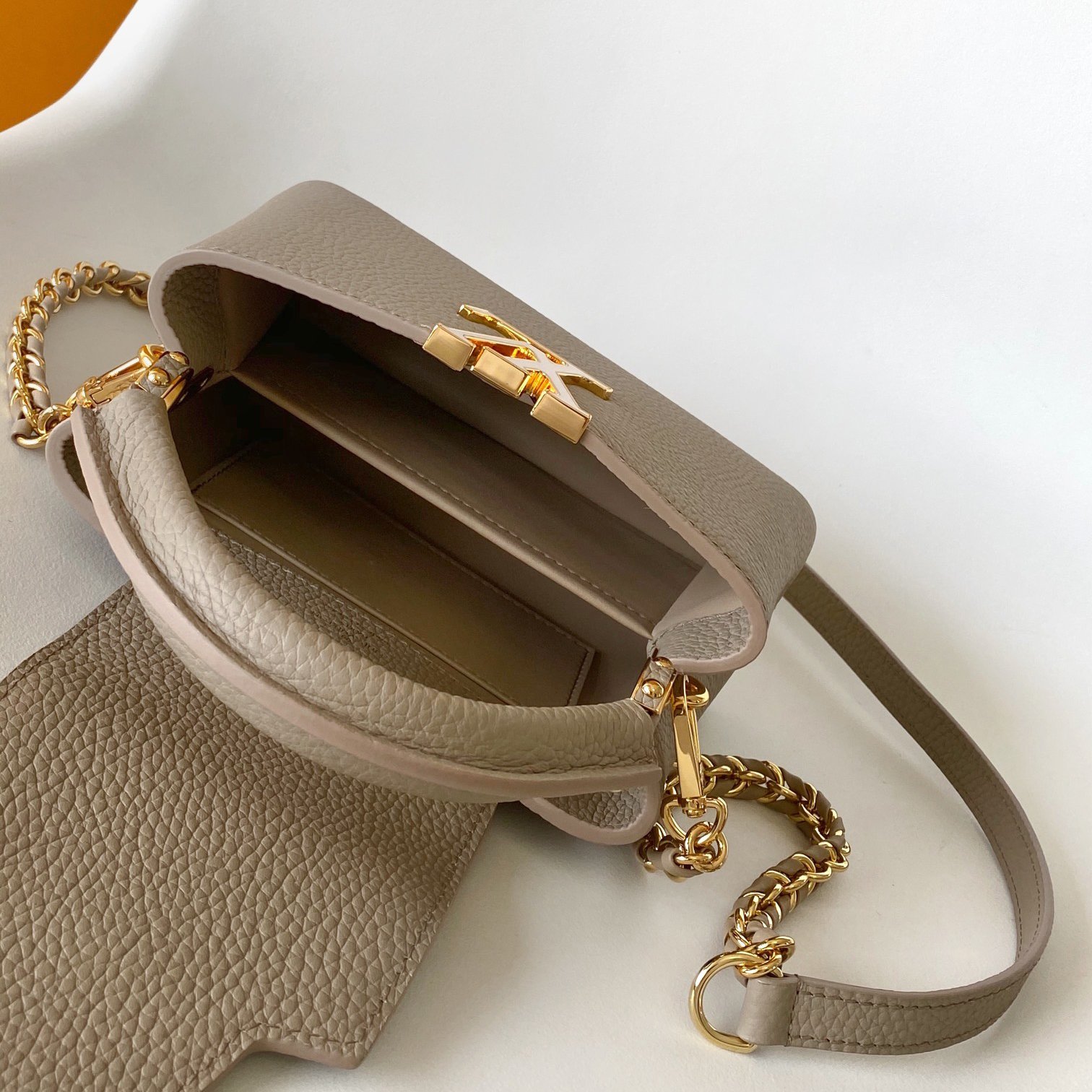 Capucines MINI Grey Taurillon Leather 21CM - 图片 8