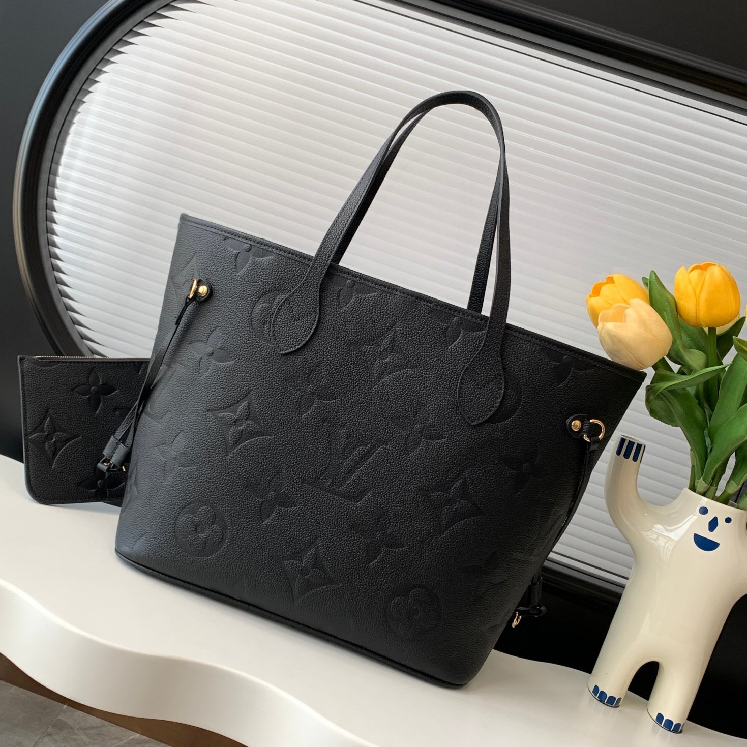 Neverfull MM Black Calfskin 31CM