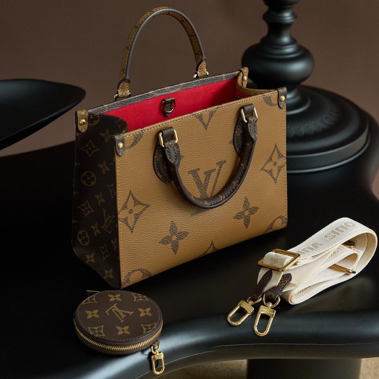 OnTheGo BB Coated Canvas Tote in Khaki, 25cm with Factory-Matched Leather and Hardware - 图片 2