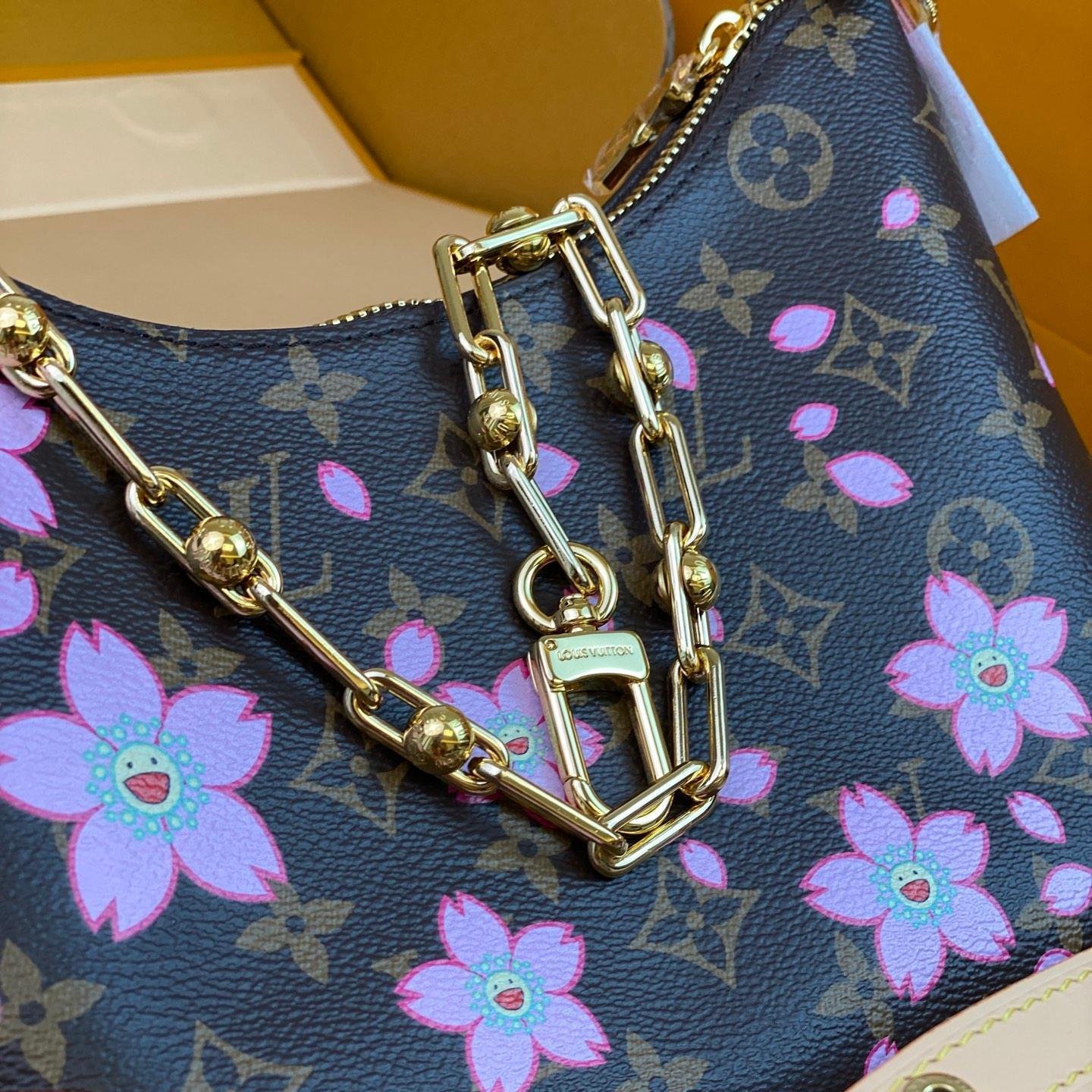 Cherry Blossom Monogram Boulogne Shoulder Bag – Artistic Sophistication Redefined - 图片 3