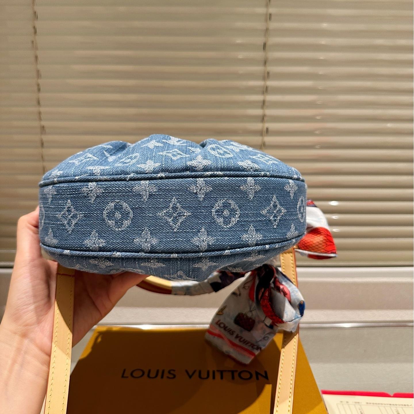 Louis Vuitton Pochette Valley Denim Shoulder Bag 21CM - 图片 7