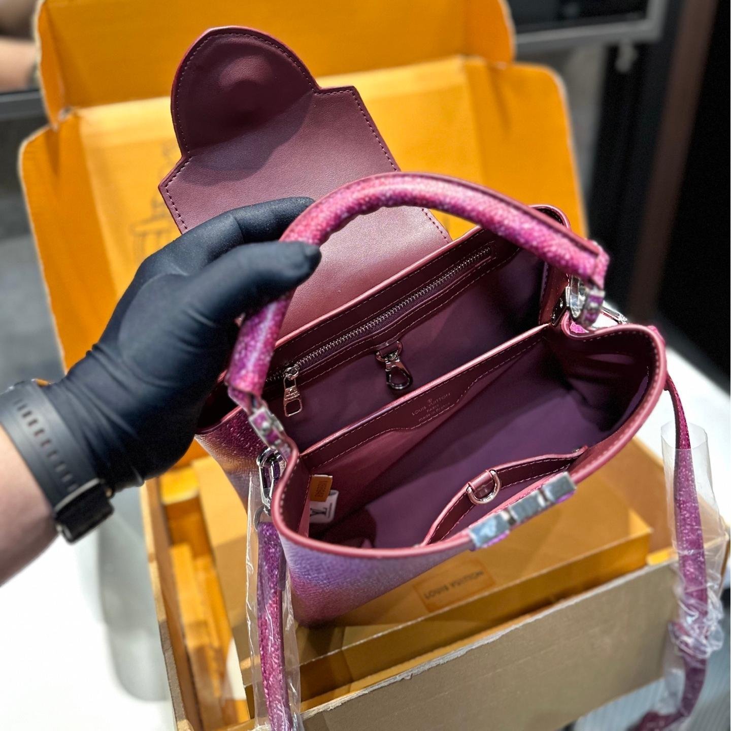 Luxury Pink Glitter LV Capucines Bag with Top Handle – Elegant Shoulder Bag 20CM/27CM - 图片 9