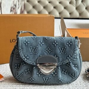 Louis Vuitton Denim Sunset Bag – Vintage-Inspired Hobo in 26cm