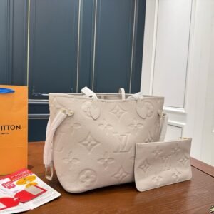 Classic Neverfull Large Leather Tote Bag with Pouch – 32cm