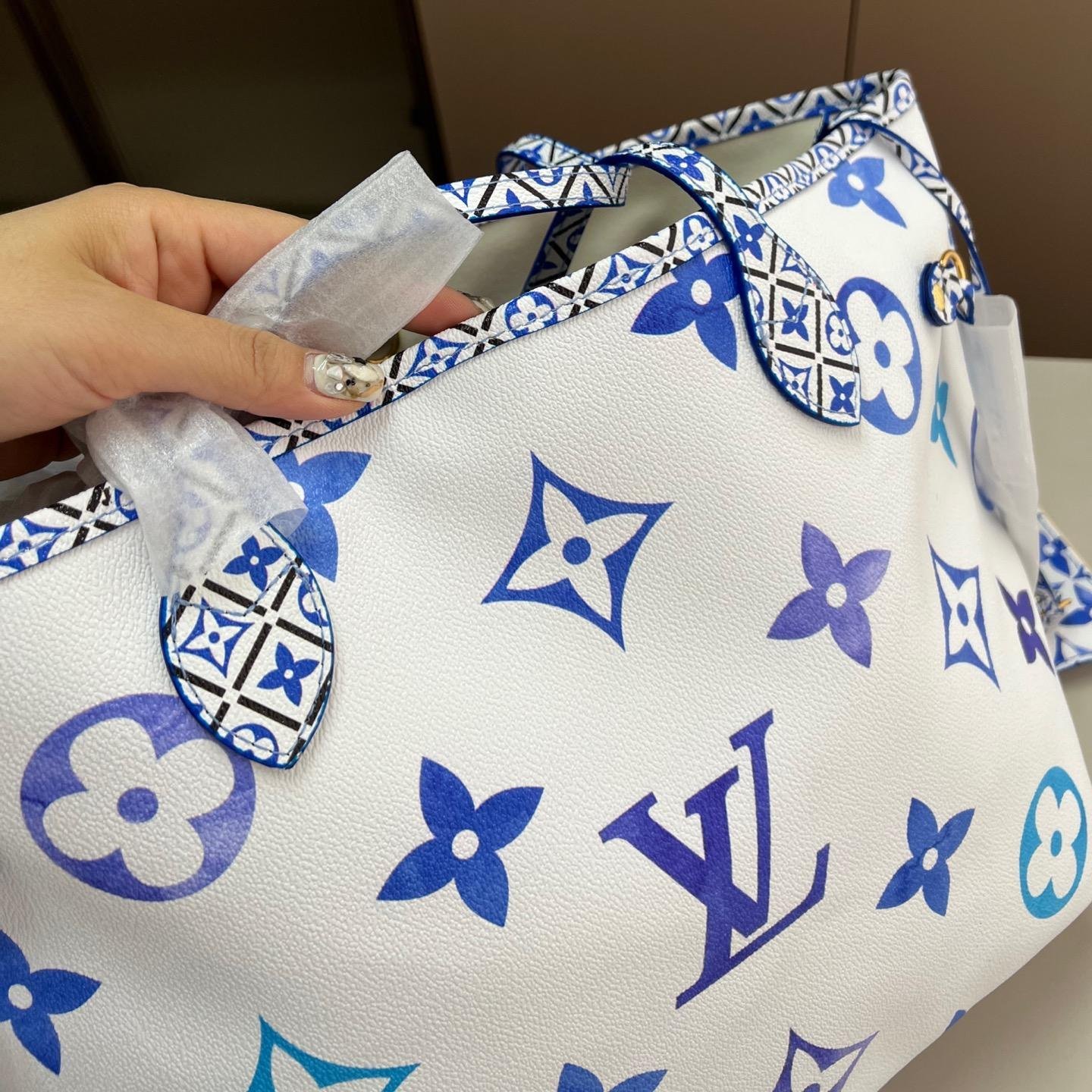 Blue Gradient Monogram Neverfull Tote Bag with Printed Pouch – 33cm Summer Edition - 图片 7