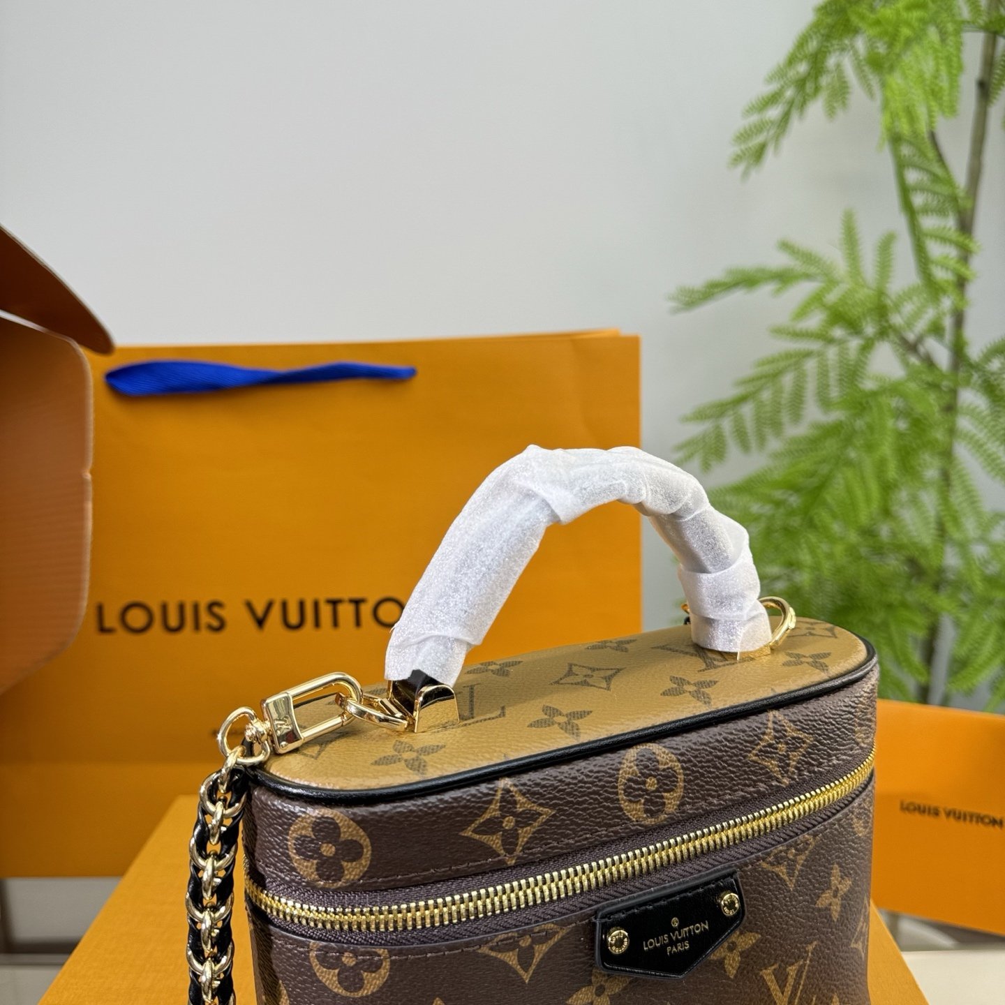 Monogram Vanity Case Bag – Compact Makeup Crossbody 19CM - 图片 7