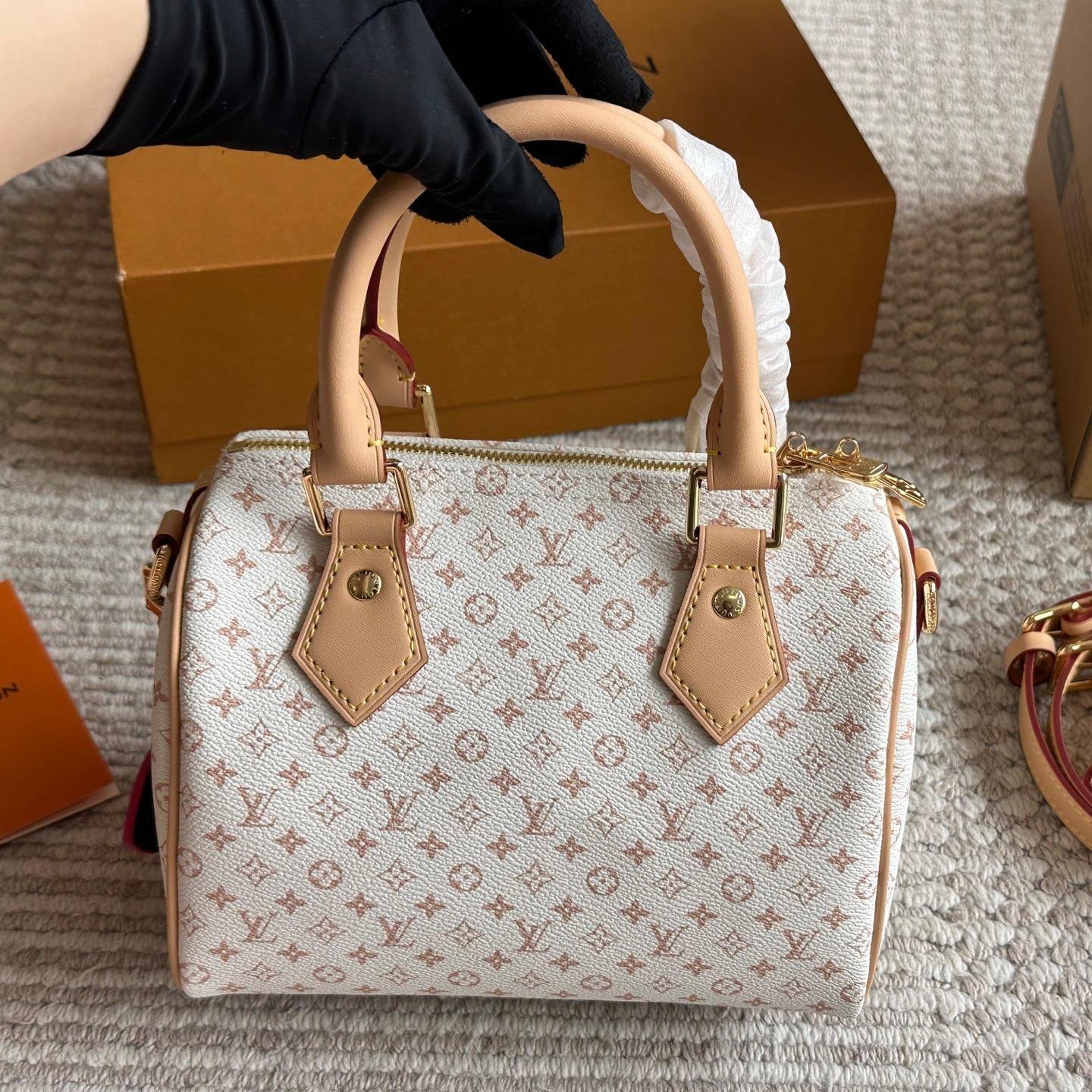 LV Speedy 20 Top Handle Bag in Pink Monogram Canvas – Youthful Icon 20CM - 图片 7
