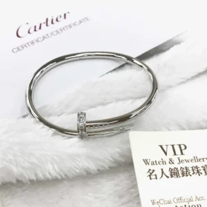 Cartier Replica Juste Un Clou B6048716 Bracelet, Gold