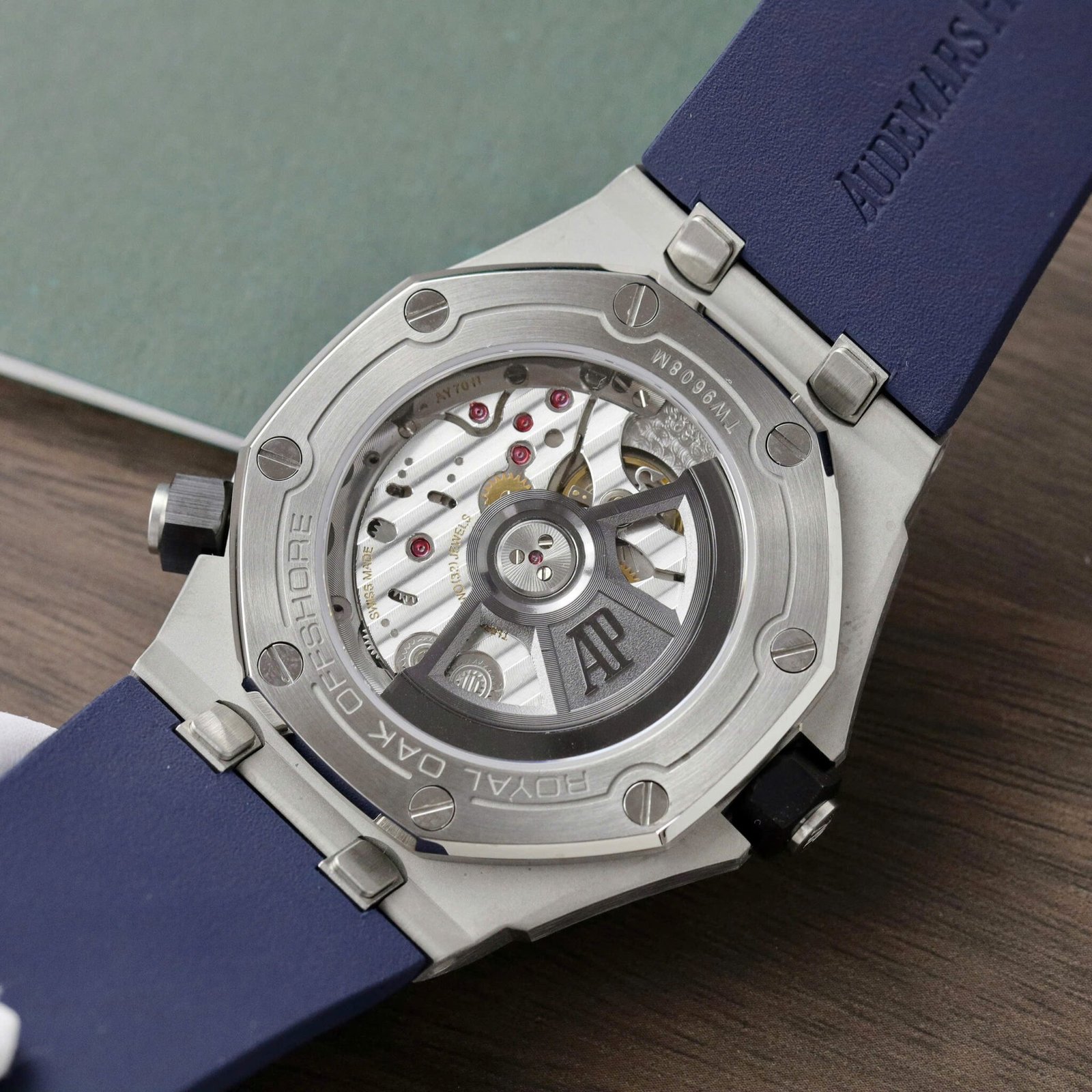 Audemars Piguet Royal Oak Offshore Diver 15720ST Blue Dial Rubber Replica IPF 42mm - 图片 9