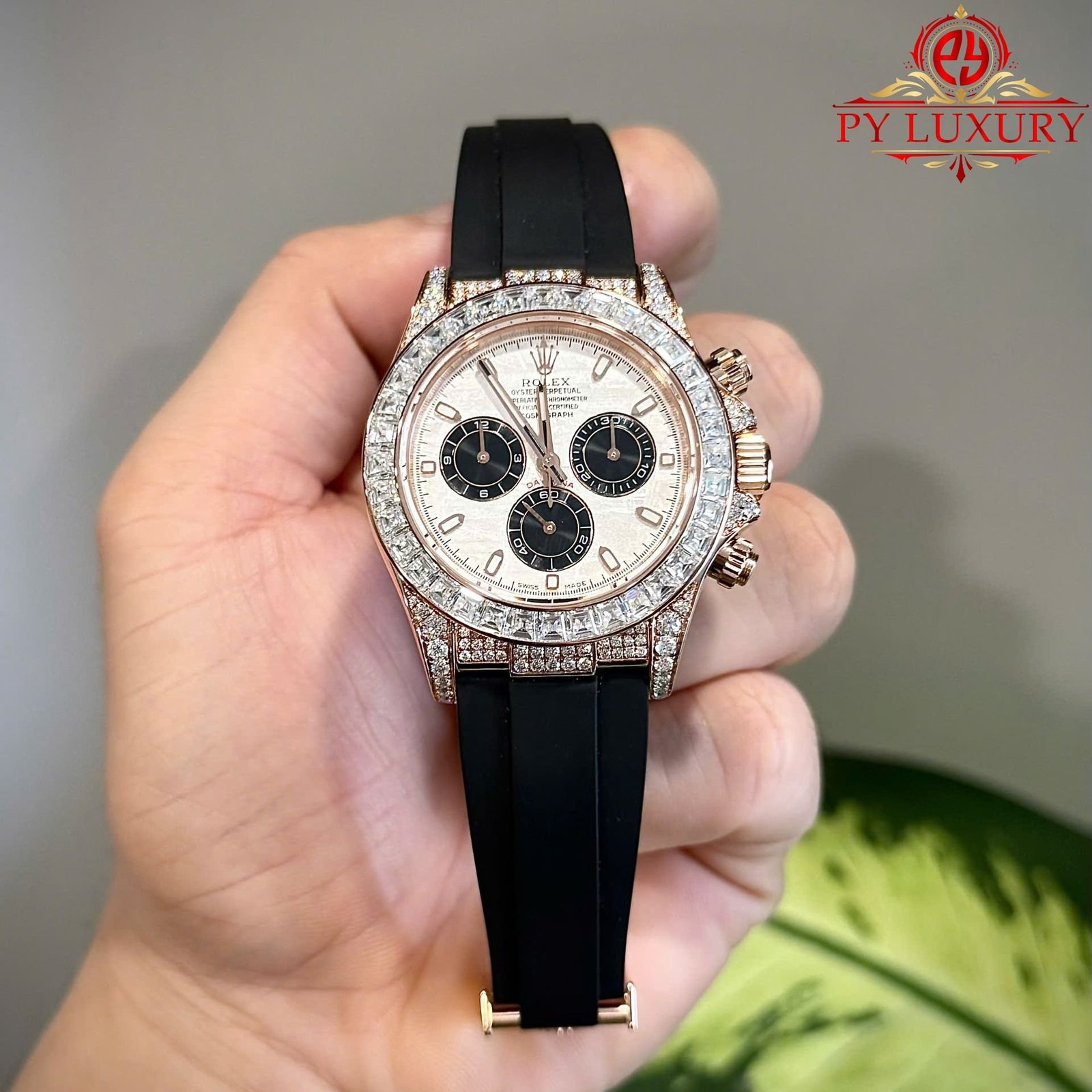 Rolex Daytona Meteorite Dial 18K Gold Plated Custom Baguette Moissanite Rubber Strap 40mm - 图片 2