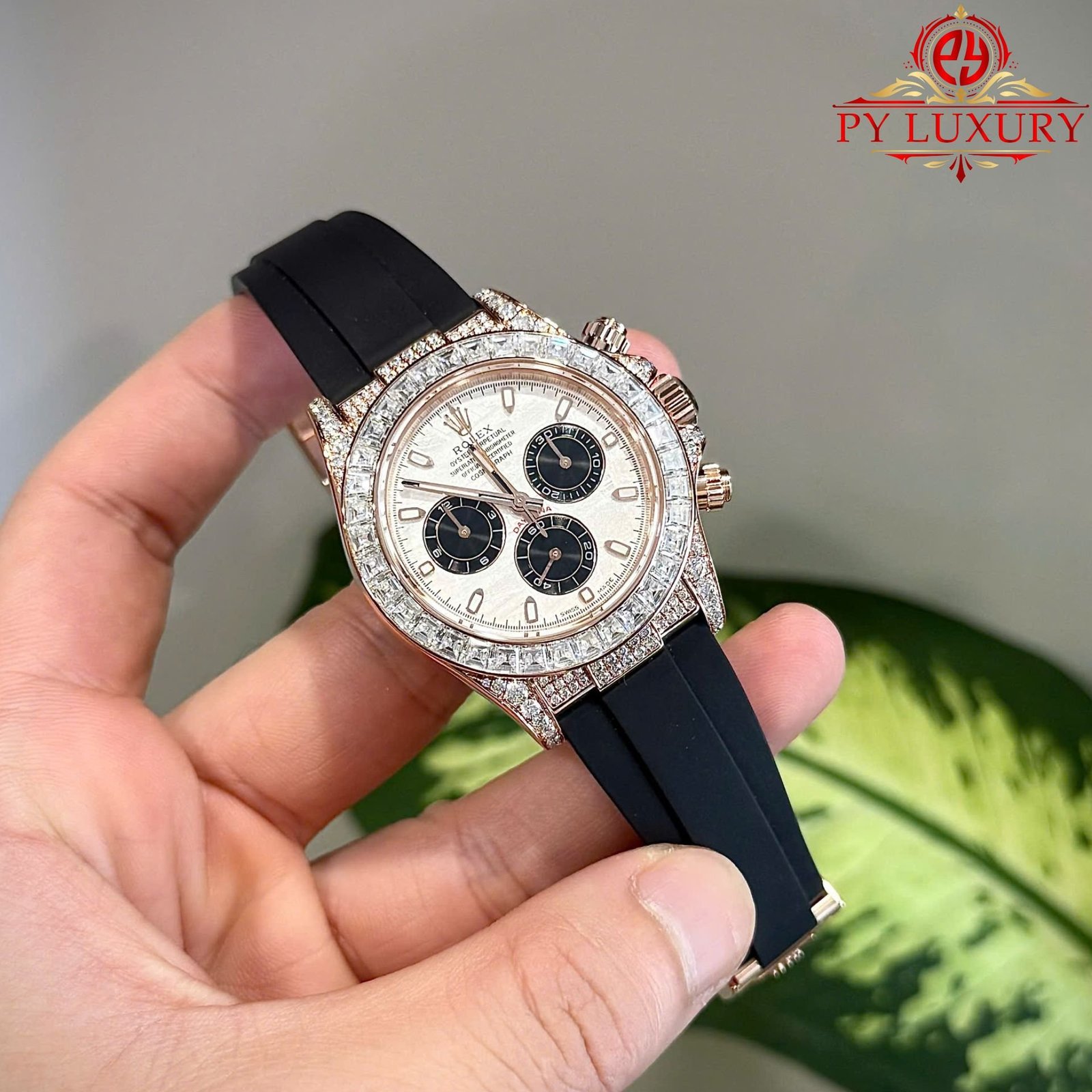 Rolex Daytona Meteorite Dial 18K Gold Plated Custom Baguette Moissanite Rubber Strap 40mm - 图片 4