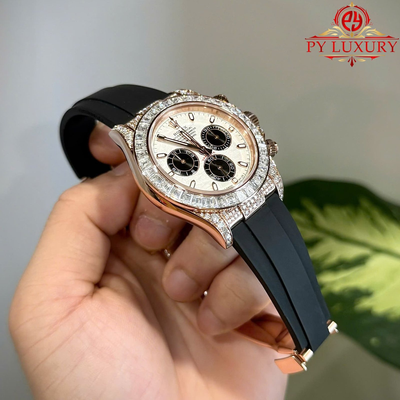 Rolex Daytona Meteorite Dial 18K Gold Plated Custom Baguette Moissanite Rubber Strap 40mm - 图片 6