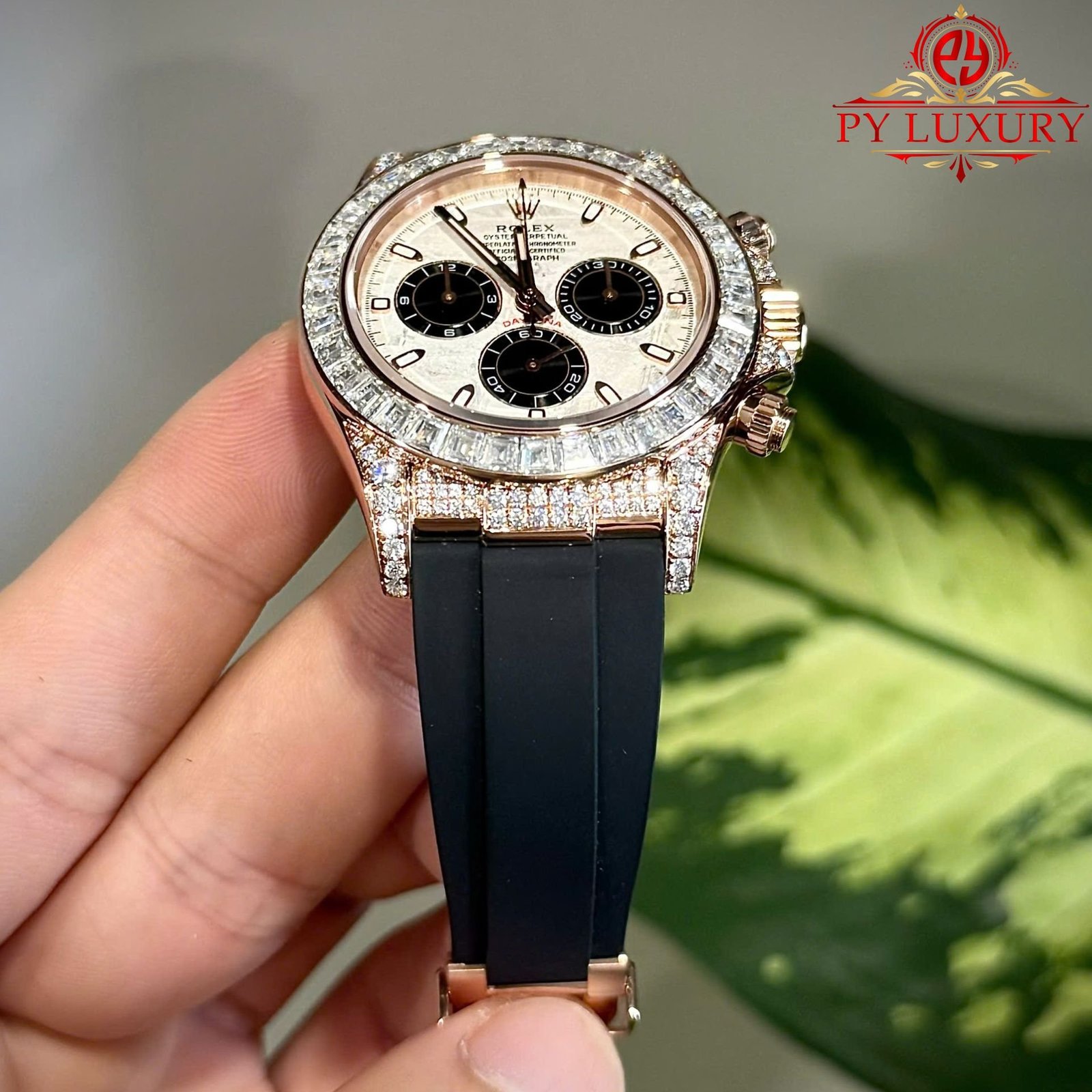 Rolex Daytona Meteorite Dial 18K Gold Plated Custom Baguette Moissanite Rubber Strap 40mm - 图片 8