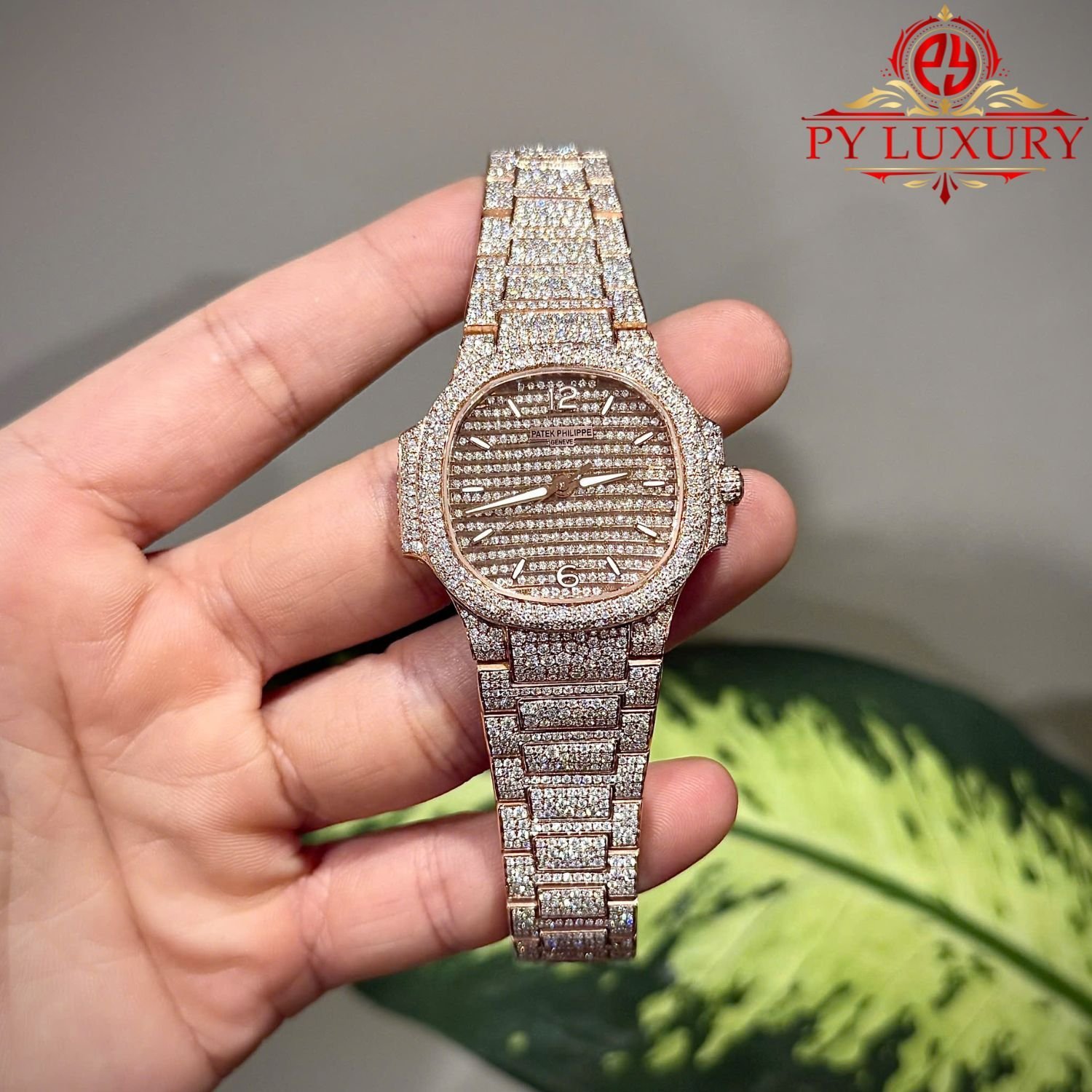 Patek Philippe Nautilus 7118/1450R-001 18K Gold Plated Iced Out Moissanite Best Replica 35.2mm - 图片 2