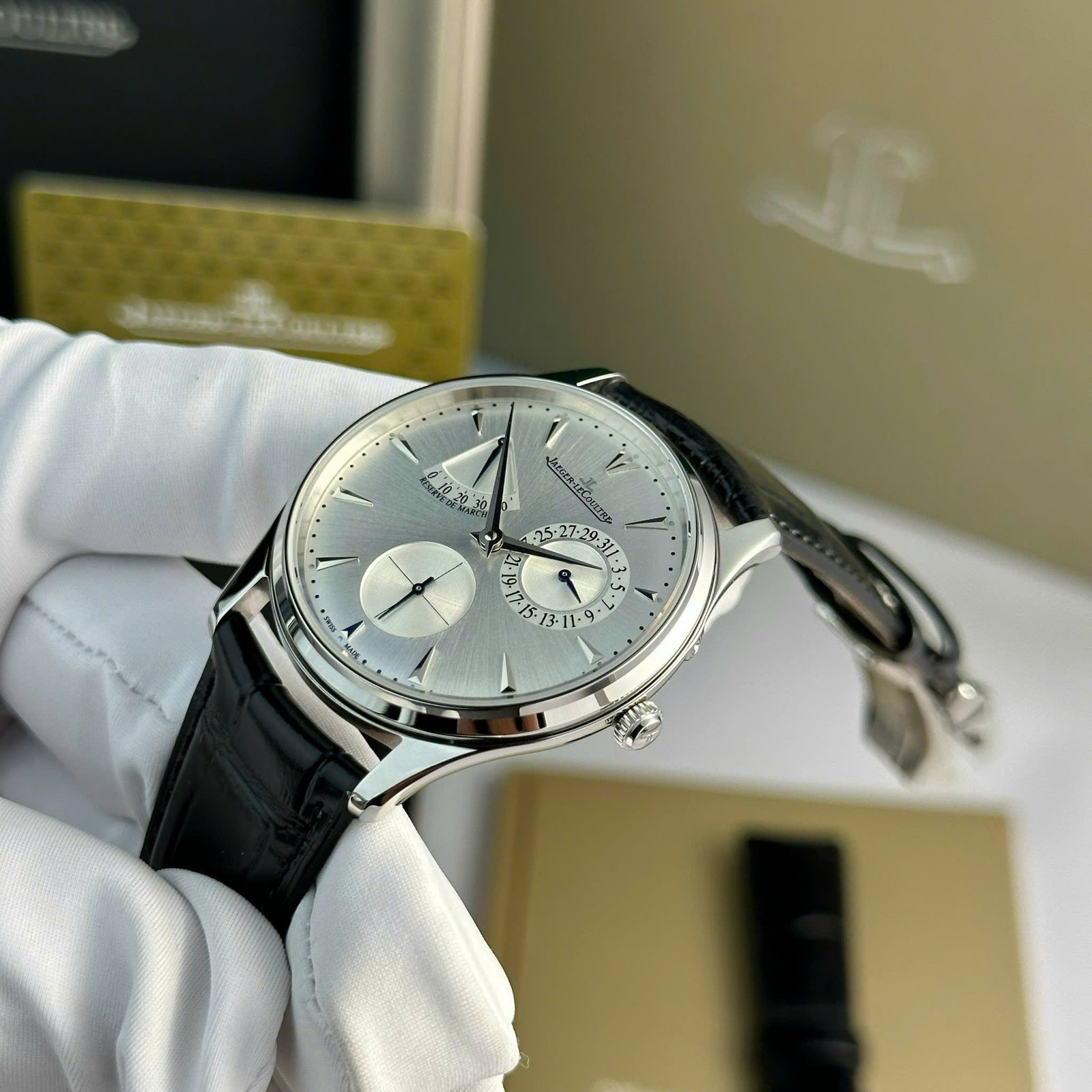Jaeger-LeCoultre Master Ultra Thin Reserve De Marche Q1378420 Silver Dial Leather Strap Best Replica 39mm - 图片 4