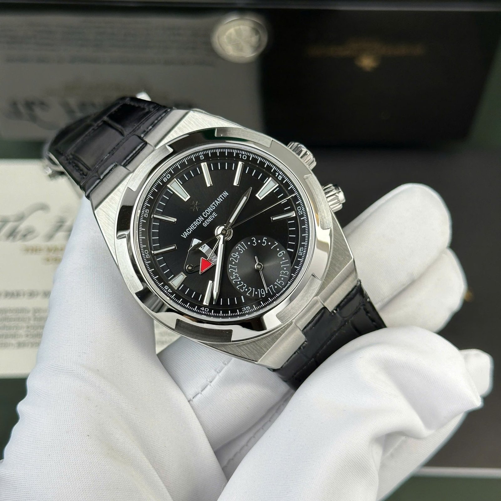 Vacheron Constantin Overseas Dual Time 7900V/110A-B546 Black Dial Leather Strap Swiss Replica PZF 41mm