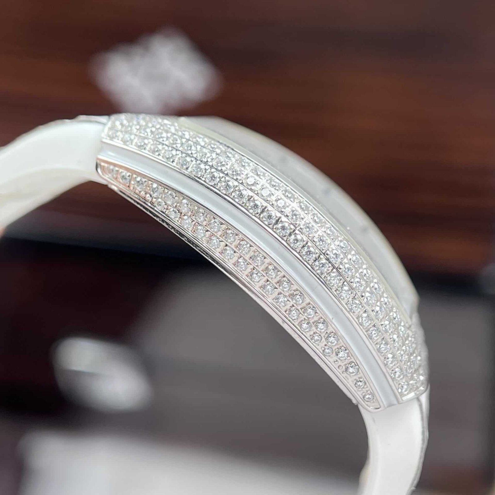 Franck Muller Vanguard V32 White Custom Full Moissanite Best Replica ABF 32mm - 图片 7