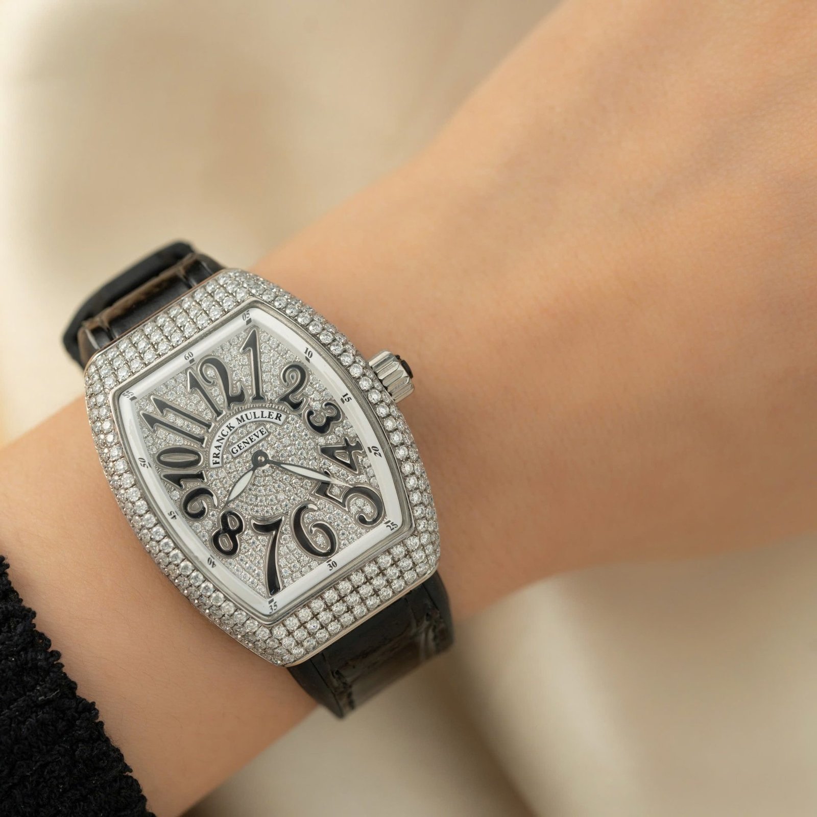Franck Muller Vanguard V32 Black Full Moissanite Diamonds Best Replica ABF 32mm - 图片 3