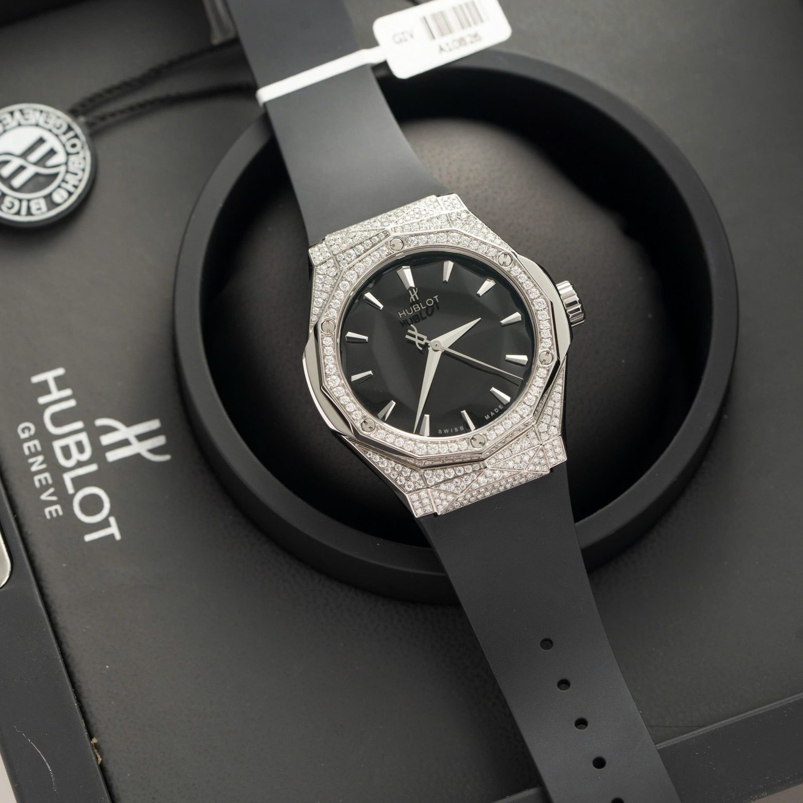 Hublot Classic Fusion Orlinski Titanium Pavé Black Dial Custom Full Moissanite 1:1 Copy 40mm - 图片 2