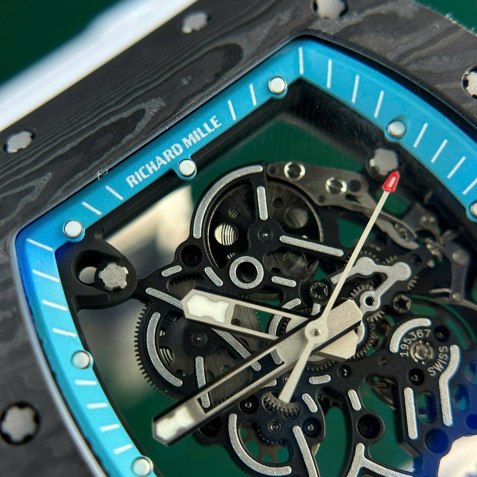 Richard Mille RM055 Yas Marina Circuit Carbon TPT White Rubber Strap 1:1 Super Clone ZF 42.7mm - 图片 6