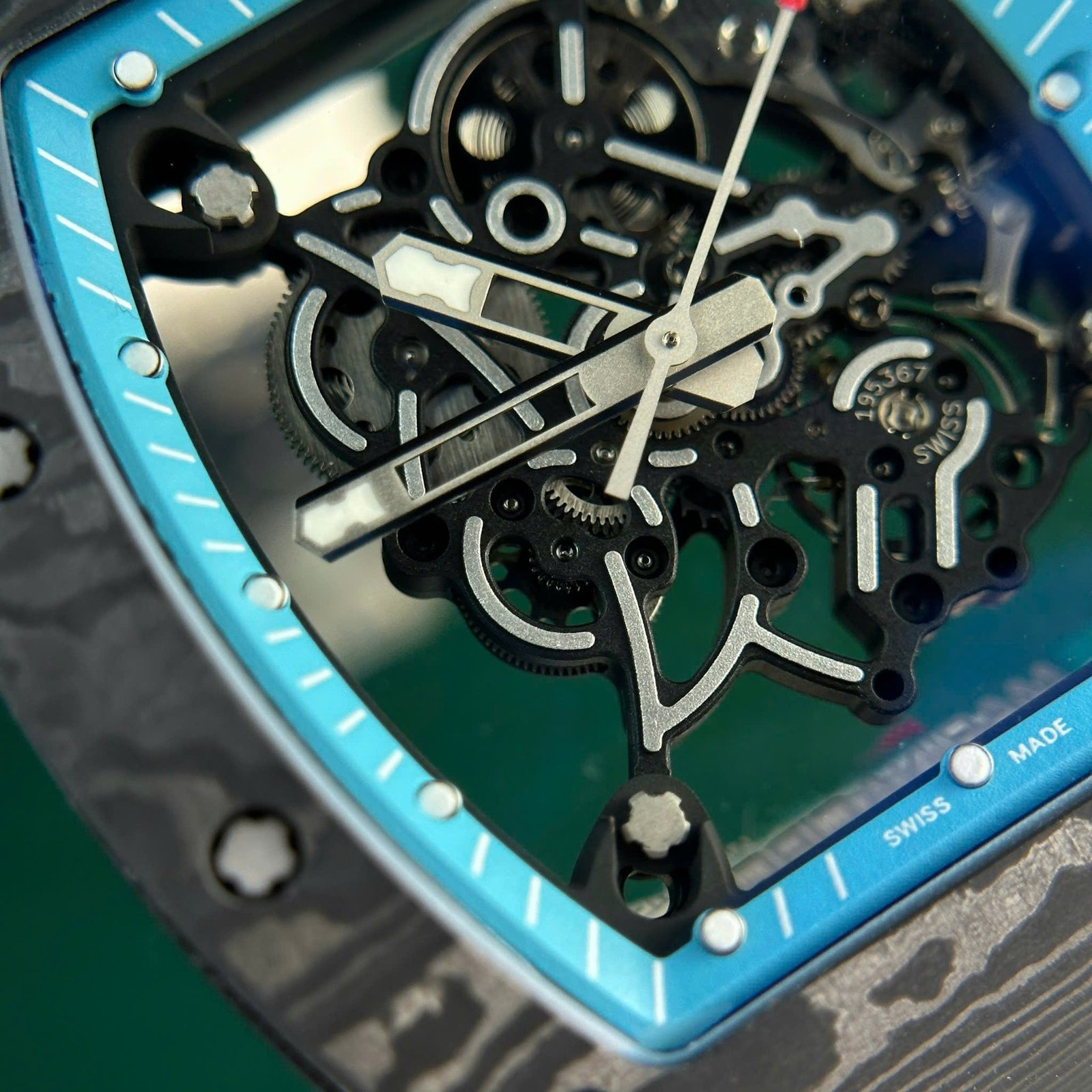 Richard Mille RM055 Yas Marina Circuit Carbon TPT White Rubber Strap 1:1 Super Clone ZF 42.7mm - 图片 8