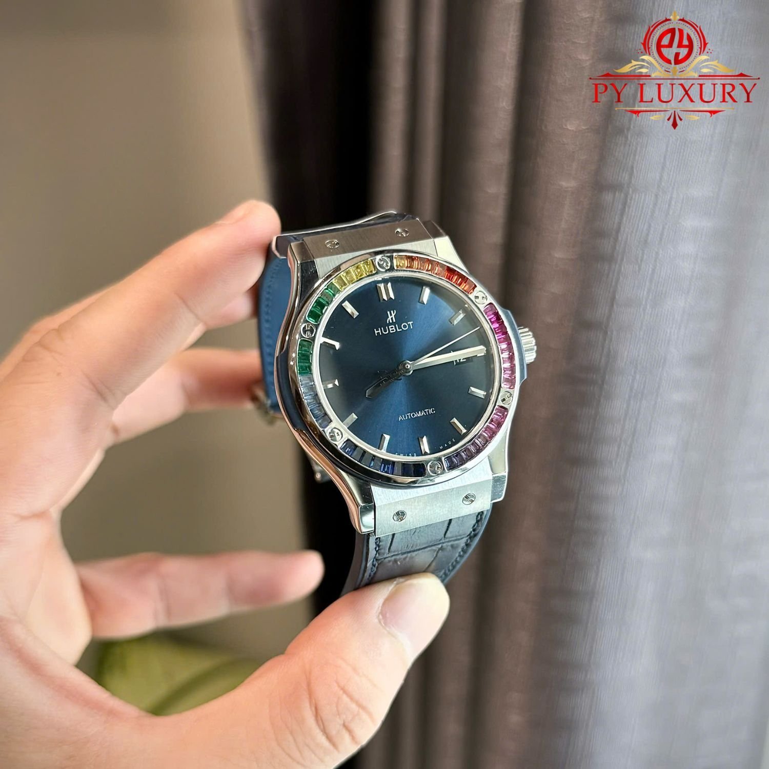 Hublot Classic Fusion Titanium Blue Custom Ruby & Sapphire Bezel Leather Strap Best Replica 42mm - 图片 5