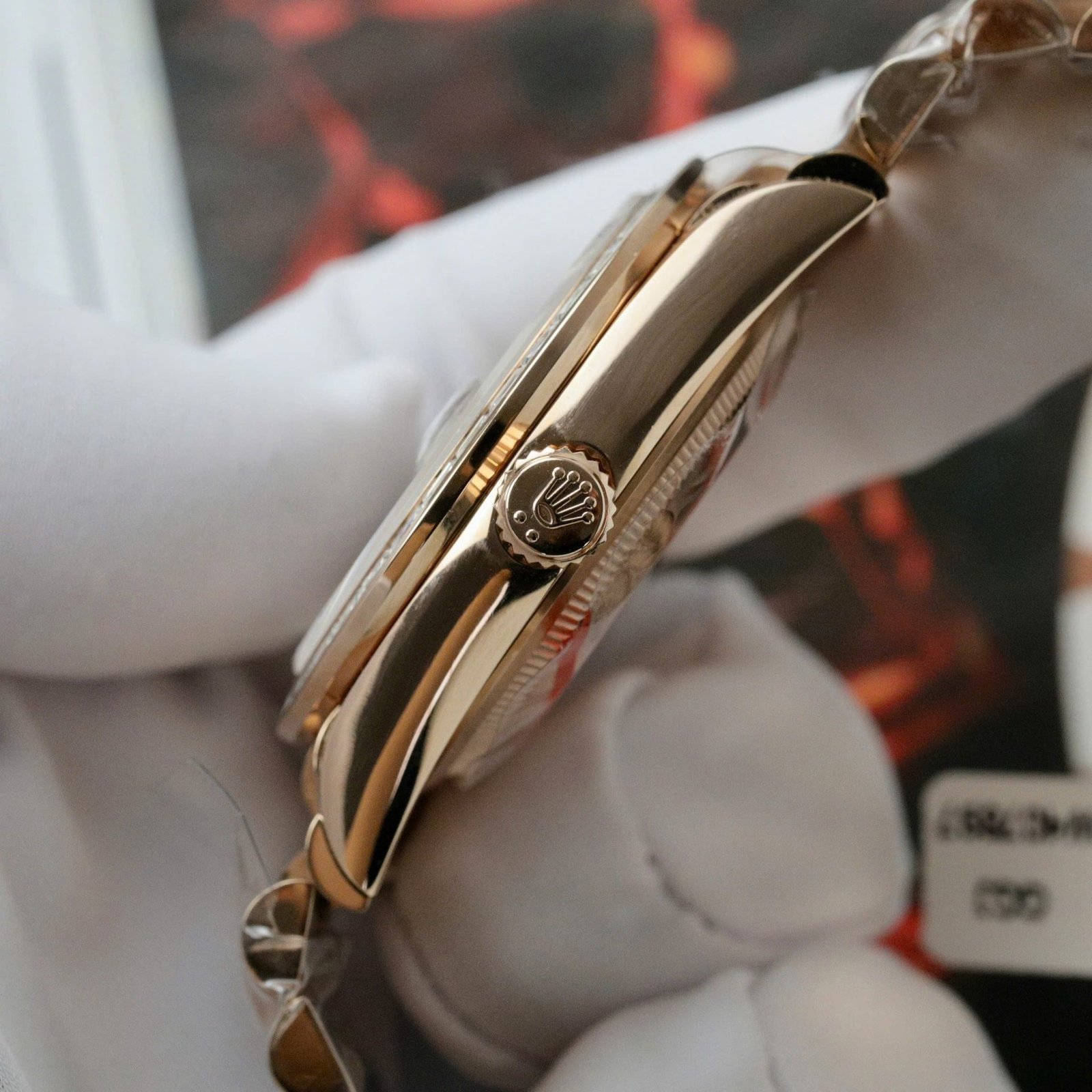Rolex Day-Date 36 Chocolate Diamond & Ruby Dial 18K Rose Gold Wrapped Baguette Moissanite Bezel Best Replica 36mm - 图片 9
