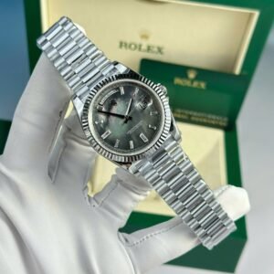 Rolex Day-Date 40 Black MOP Dial Q Factory 185g Best Replica 40mm