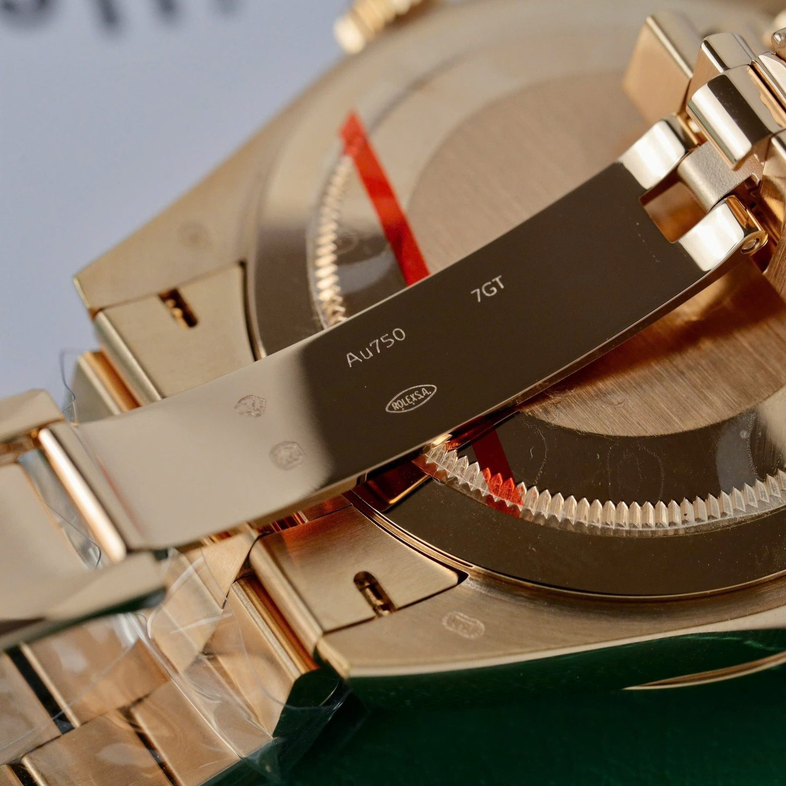 Rolex Day-Date 228345RBR-0026 MOP Baguette Dial 18K Rose Gold Wrapped Moissanite Bezel GMF V3 Best Replica 40mm - 图片 10