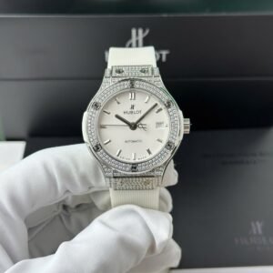 Hublot Classic Fusion Titanium Diamond Pavé White Dial Rubber Strap Replica 38mm