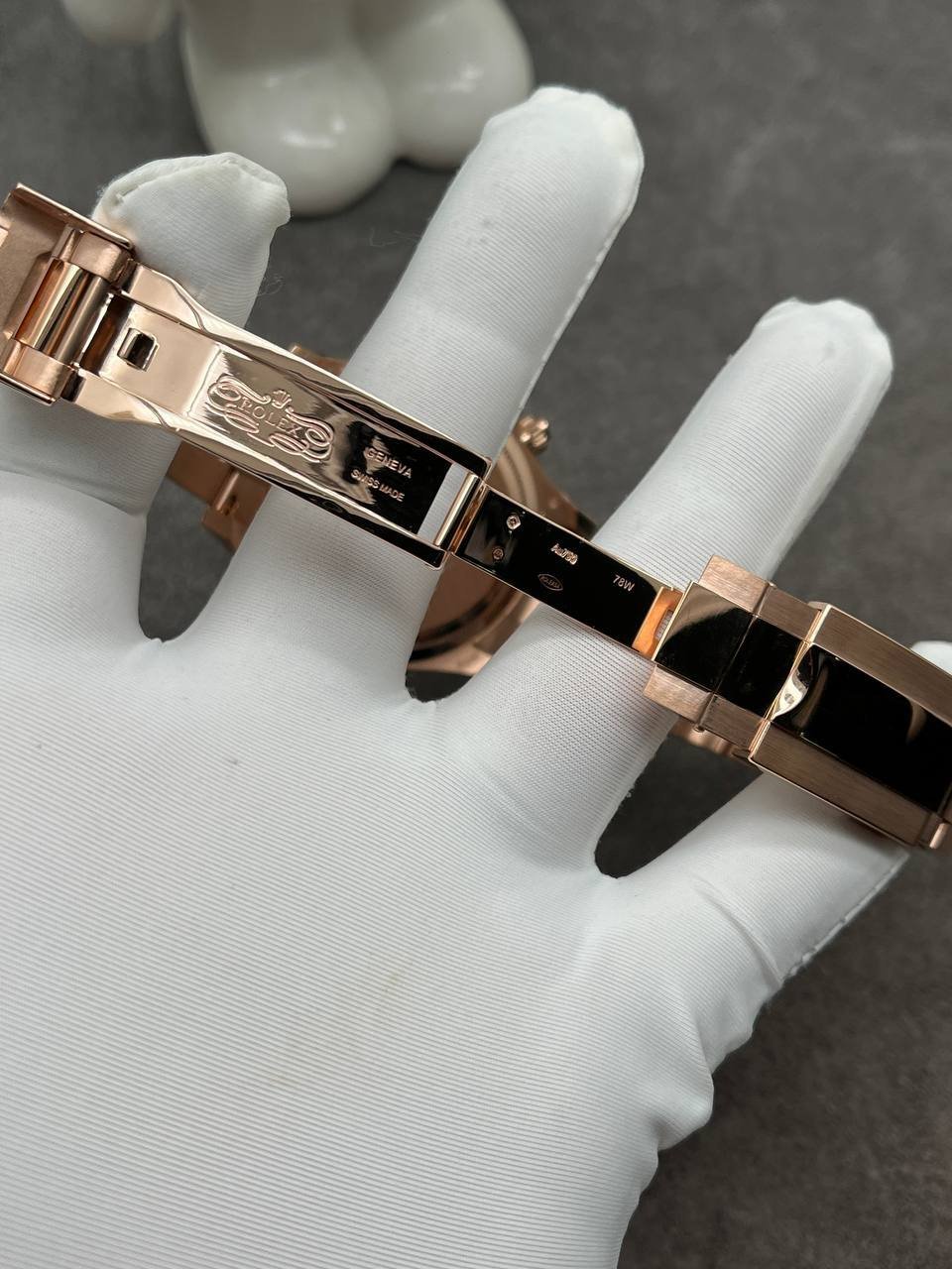 Rolex Daytona 126595TBR-0001 Sundust Diamond-set Dial Custom Made 18K Solid Pink Gold Baguette Diamonds 40mm - 图片 7