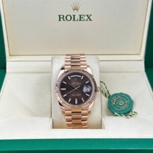 Rolex Day-Date 228235-0003 Chocolate Baguette Diamond Dial 18K Solid Rose Gold 40mm