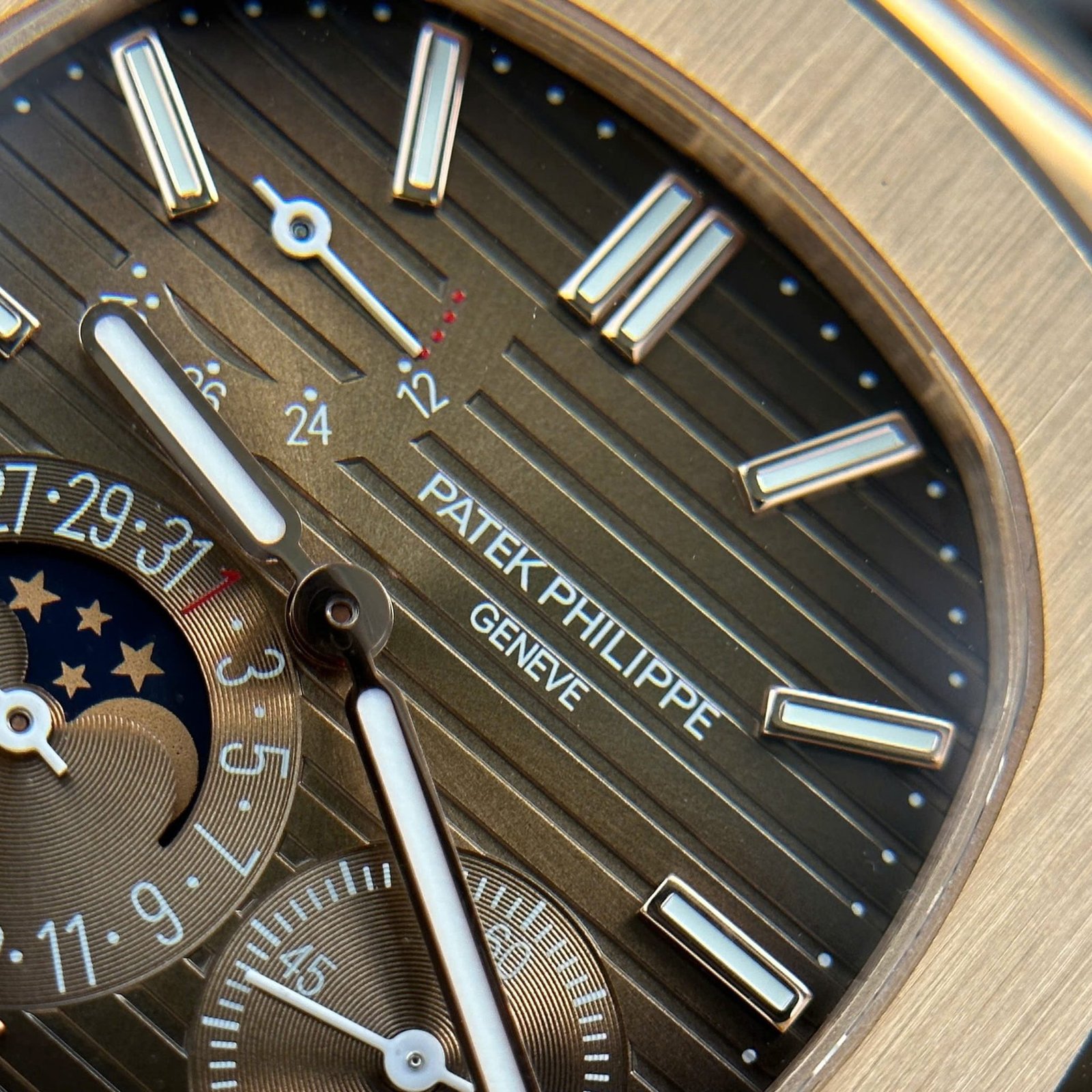 Patek Philippe Nautilus 5712/1R-001 Brown Dial 18K Solid Gold 1:1 CNC Custom Made 40mm - 图片 6