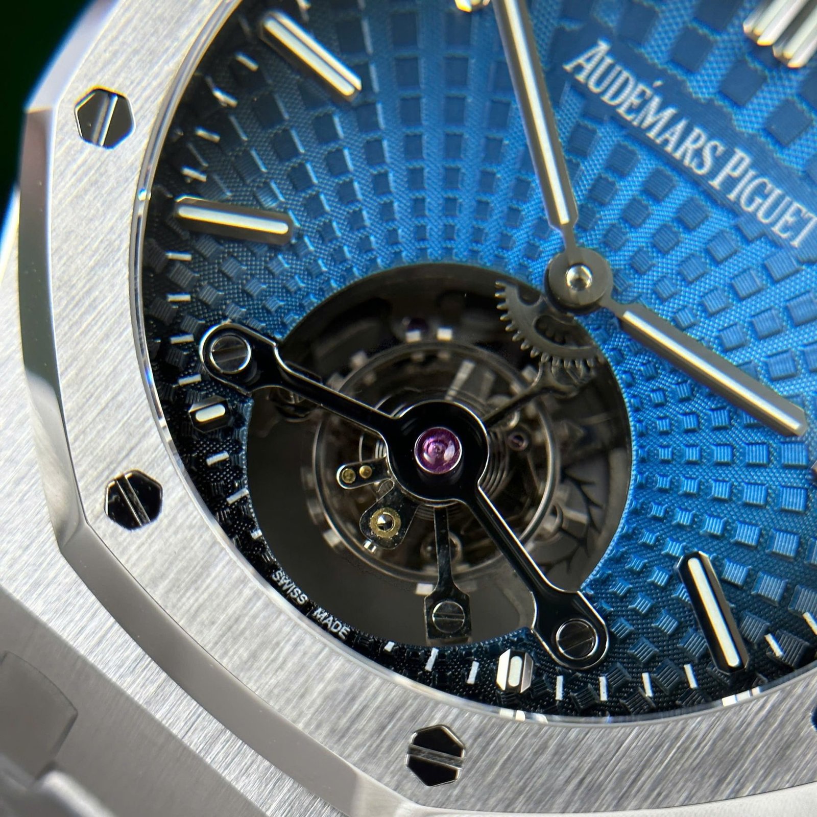 Audemars Piguet Royal Oak Flying Tourbillon 26530 Blue Dial Replica R8 Factory 41mm - 图片 6