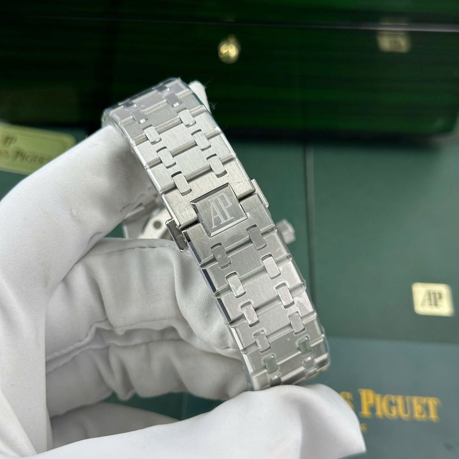 Audemars Piguet Royal Oak Flying Tourbillon 26530 Blue Dial Replica R8 Factory 41mm - 图片 11