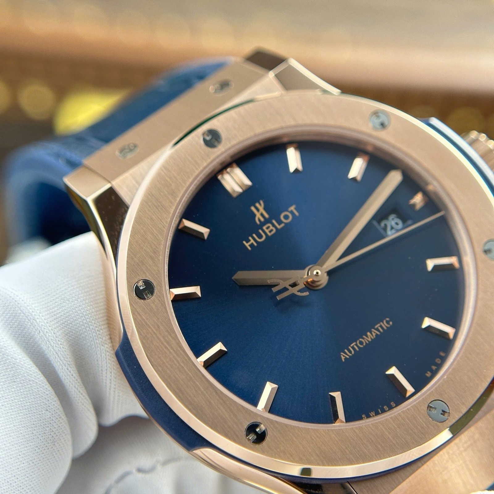 Hublot Classic Fusion King Gold Blue Dial Best Replica JJF 42mm - 图片 4