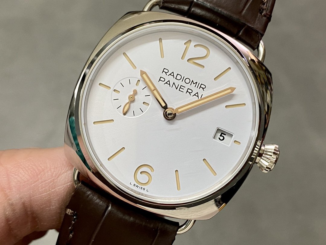 Panerai Radiomir Quaranta PAM 1292 White Dial Leather Strap 1:1 Best Replica VSF 40mm - 图片 3