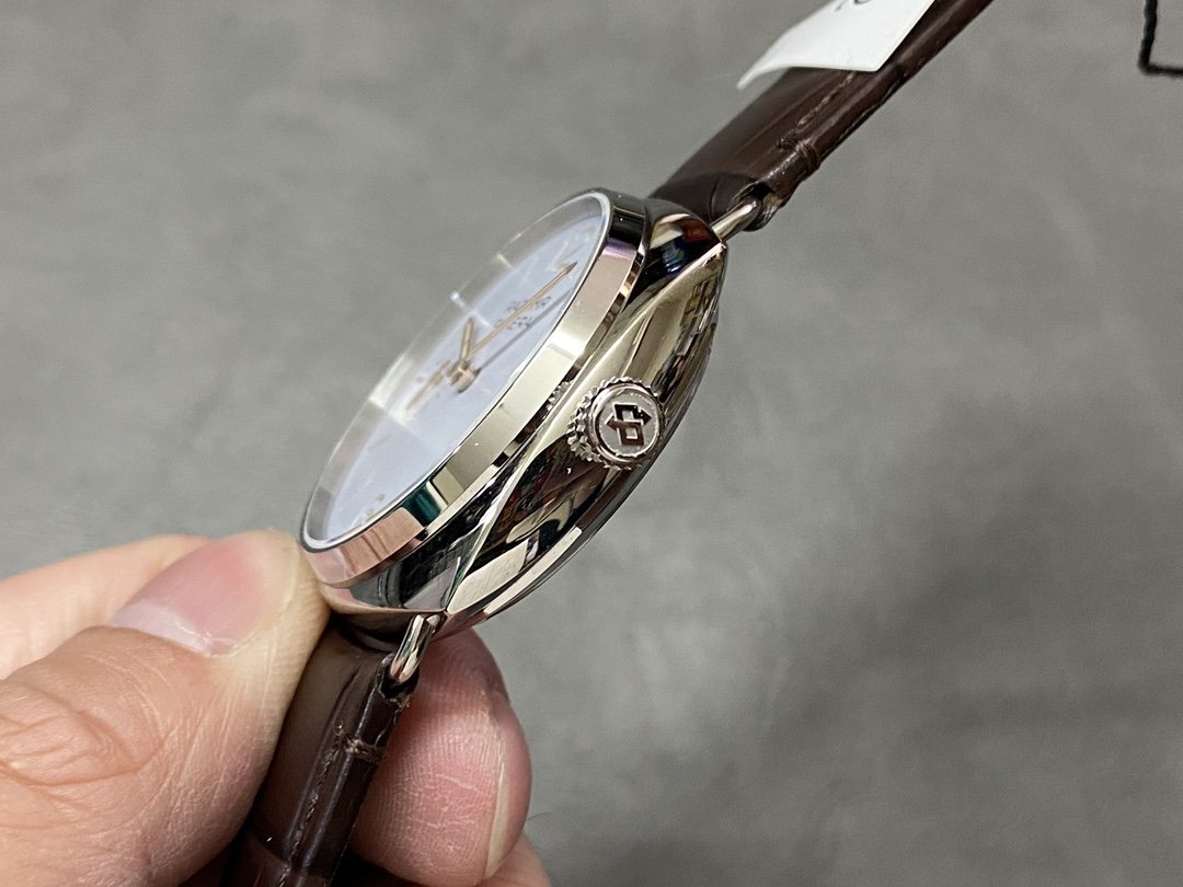 Panerai Radiomir Quaranta PAM 1292 White Dial Leather Strap 1:1 Best Replica VSF 40mm - 图片 6