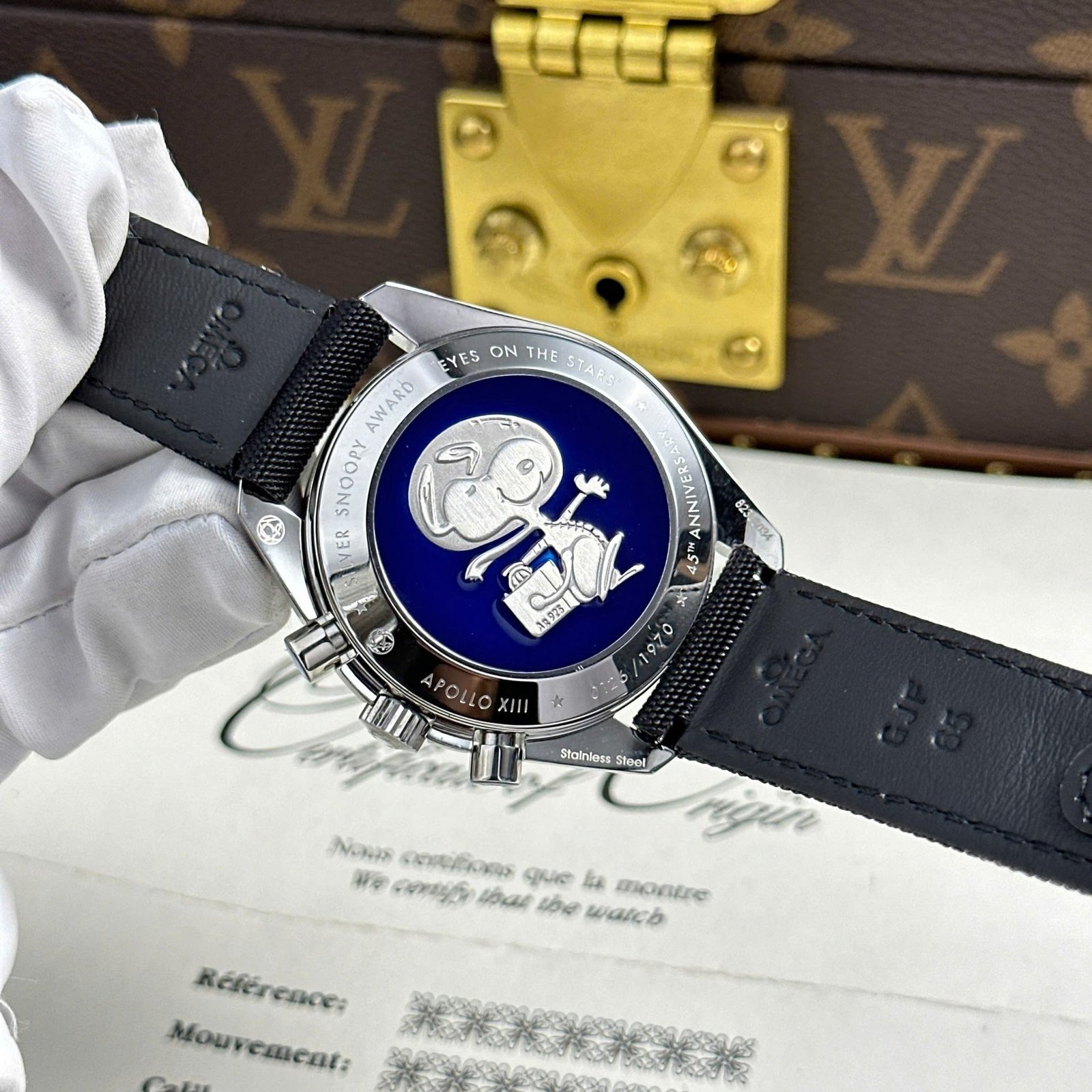 Omega Speedmaster Apollo 13 Silver Snoopy Award White Dial Textile Strap Replica 42mm - 图片 9