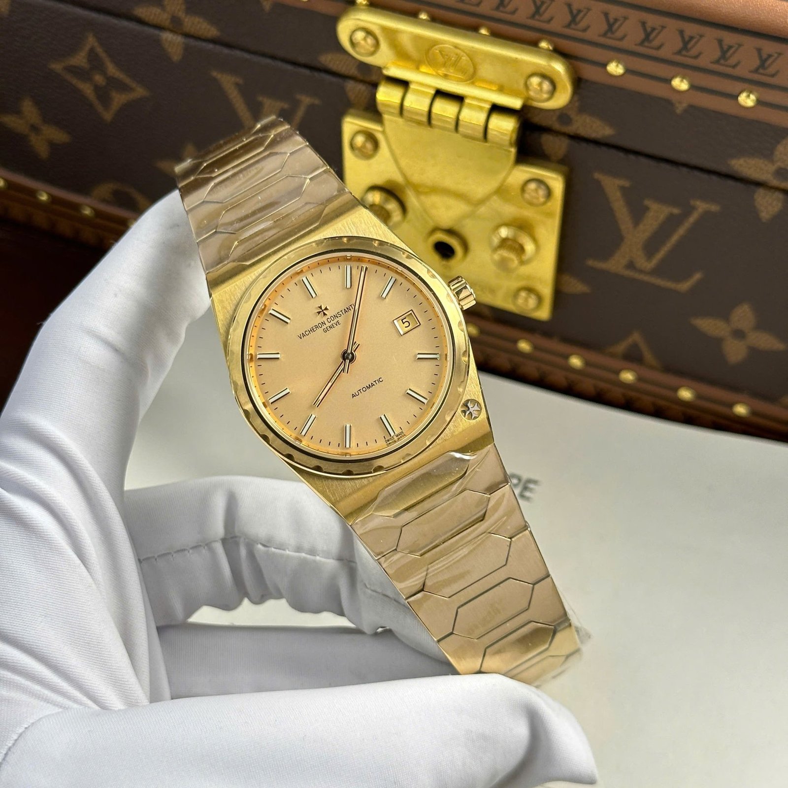 Vacheron Constantin Historiques 222 Vintage Yellow Gold Gold-tone Dial 1:1 Best Replica 8+ Factory 37mm - 图片 2