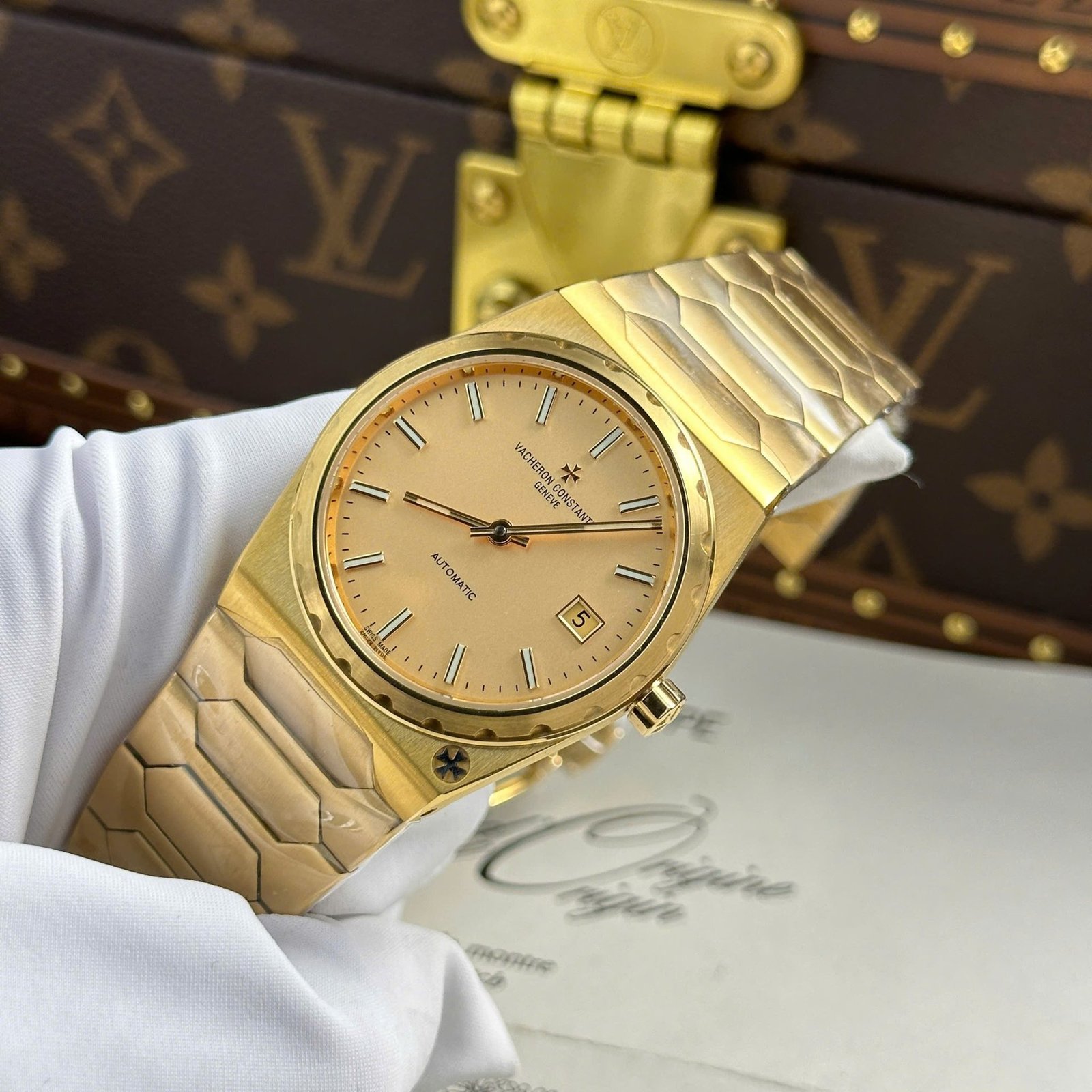 Vacheron Constantin Historiques 222 Vintage Yellow Gold Gold-tone Dial 1:1 Best Replica 8+ Factory 37mm - 图片 3