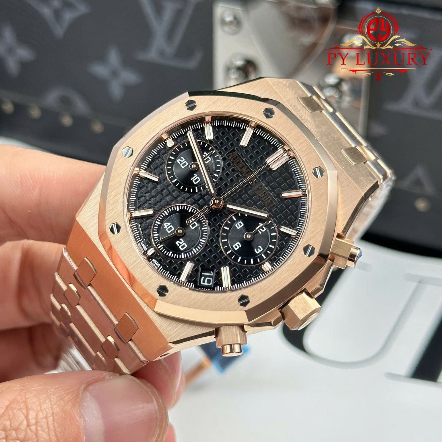 Audemars Piguet Royal Oak 26240OR Chronograph Rose Gold Black Dial 1:1 Best Replica 41mm - 图片 3